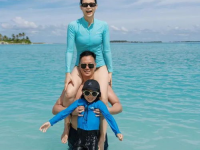 胡杏儿一家马尔代夫度假，享受碧海蓝天浪漫时光