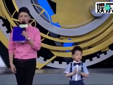 张峻豪另类演绎：扫地舞风潮席卷而来