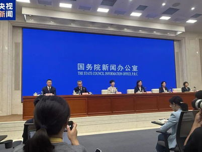 裴秀智金宣虎横店影视城携手开拍，浪漫爱情剧引期待